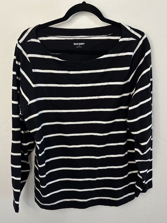 Old Navy Tops - Old Navy Black & White Stripe Long Sleeve Boatneck Top NWT | XL